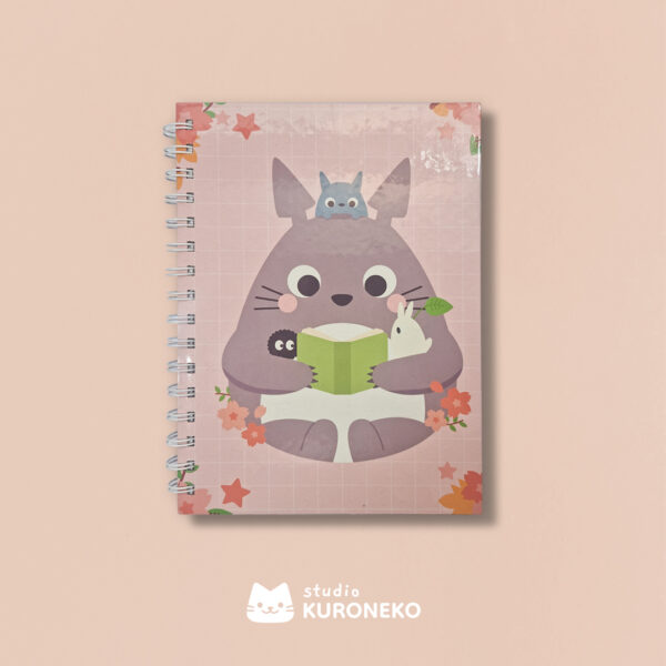 Caderno Capa Dura - Totoro Lendo